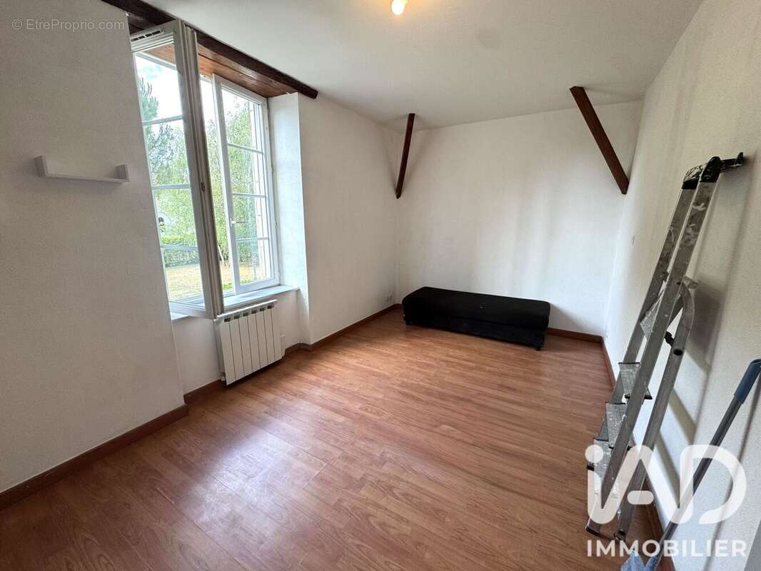 Maison 117 m² à Cernay  - photo 9