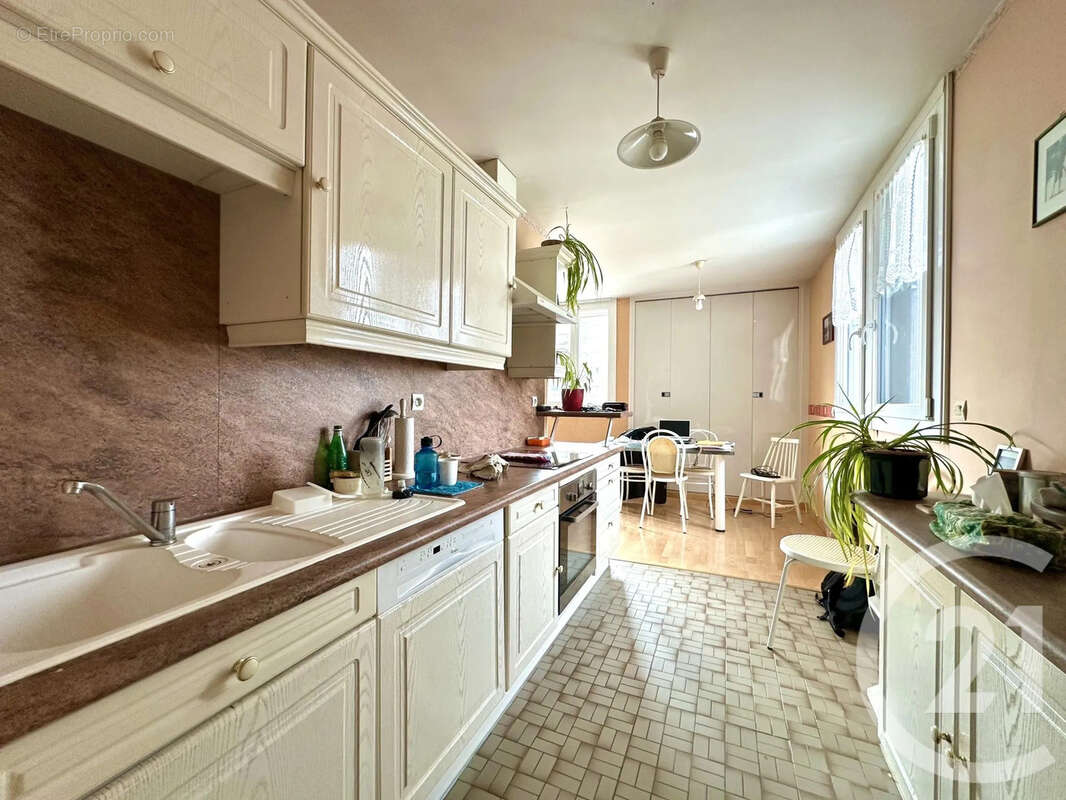 Appartement à VILLEURBANNE