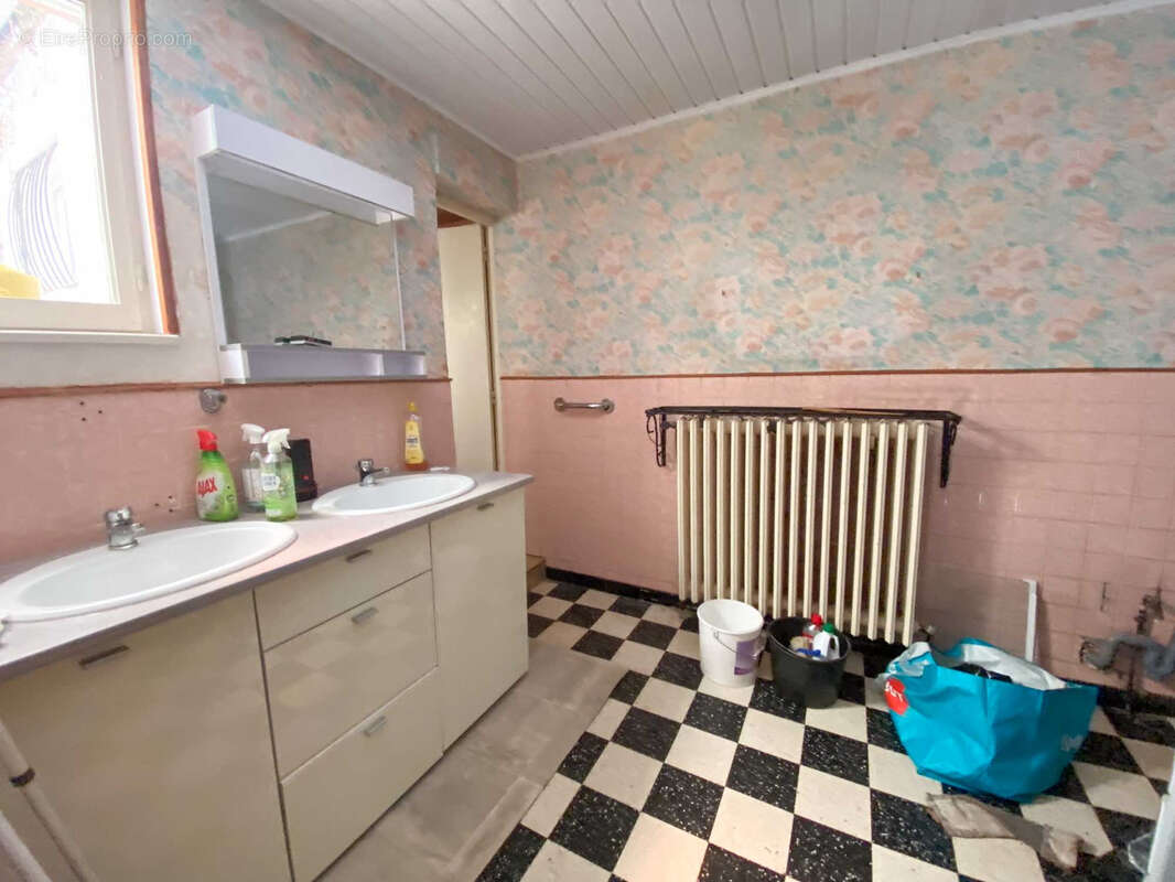 Maison à MARPENT