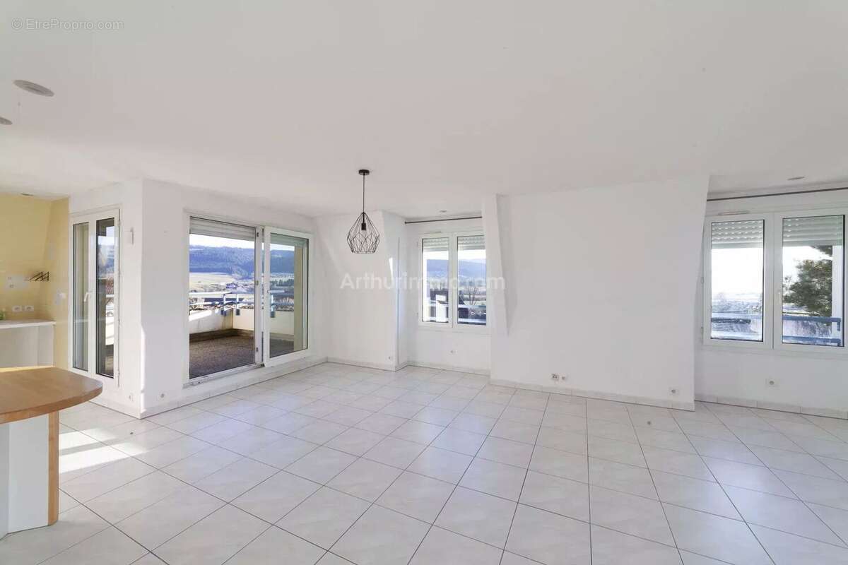 Appartement à MORTEAU