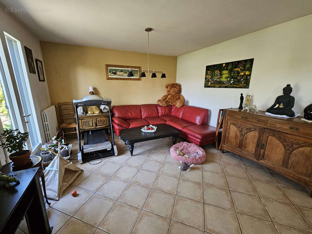 Maison à SAINT-ETIENNE-DE-MER-MORTE