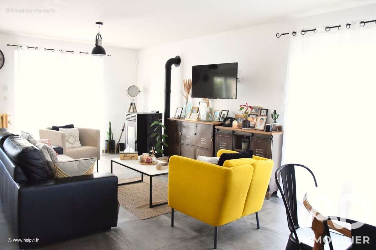 Maison 173 m² à Saint-Jory  - photo 3