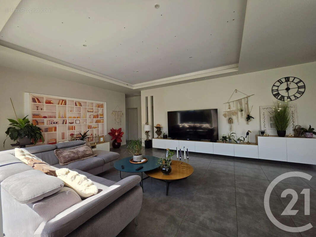Maison 220 m² à Carbonne  - photo 22