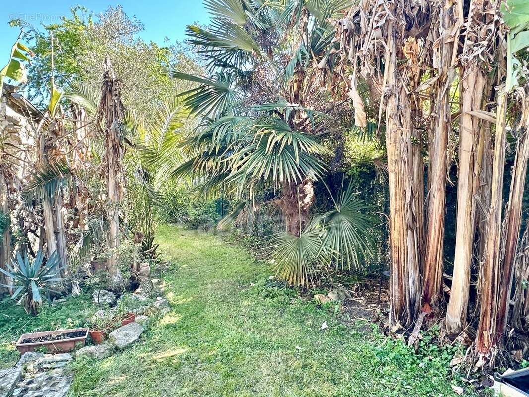 Maison de famille 136 m2 sur Jardin paysager 301 m2 - photo 20