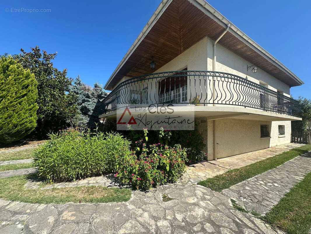 Maison à CADILLAC