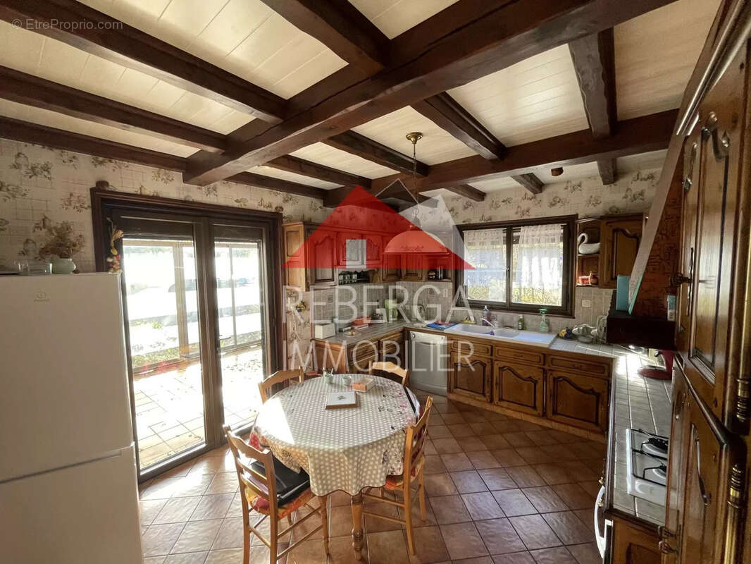 Maison à SAINT-AMANS-SOULT