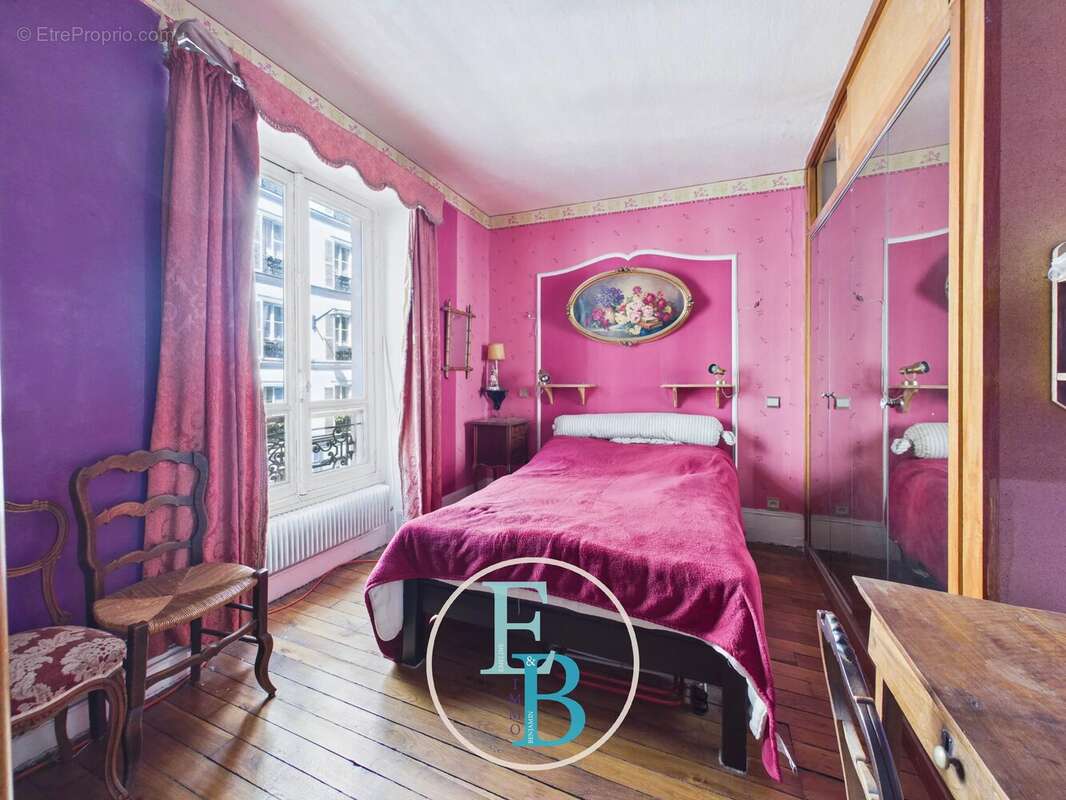 Appartement à PARIS-11E
