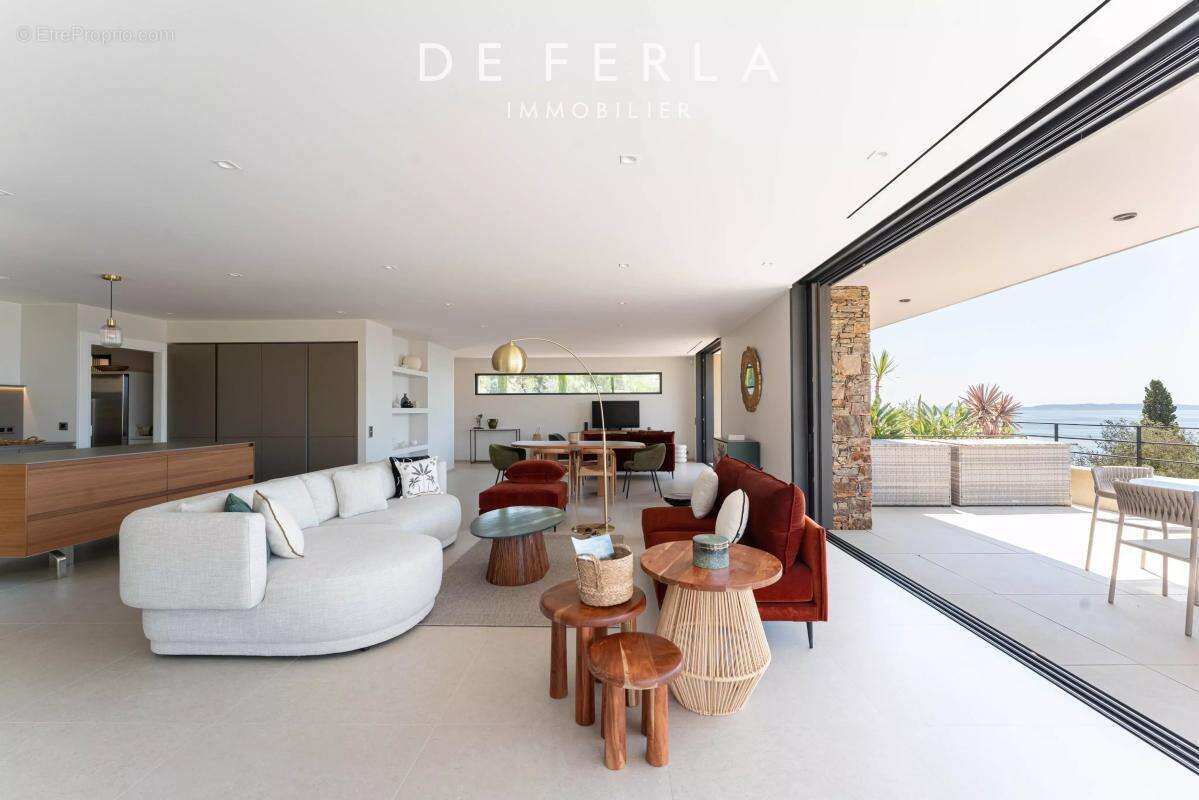 Appartement à LE LAVANDOU
