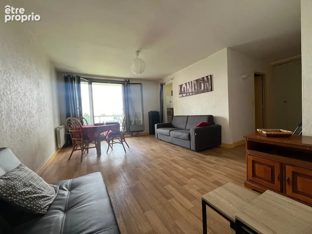 Orléans   appartement avec balcon, parking et cave - photo 3