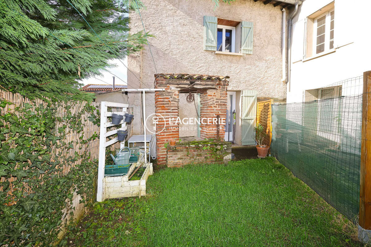 Maison à LESCURE-D'ALBIGEOIS