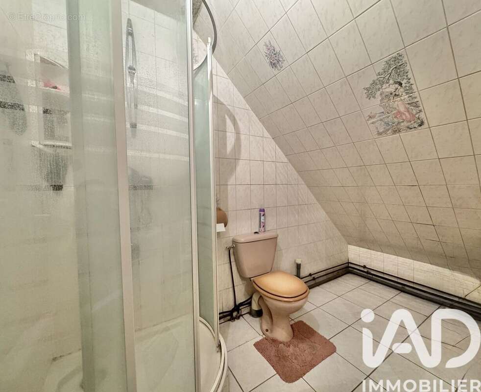Maison 149 m² à Brieres-Les-Scelles  - photo 6
