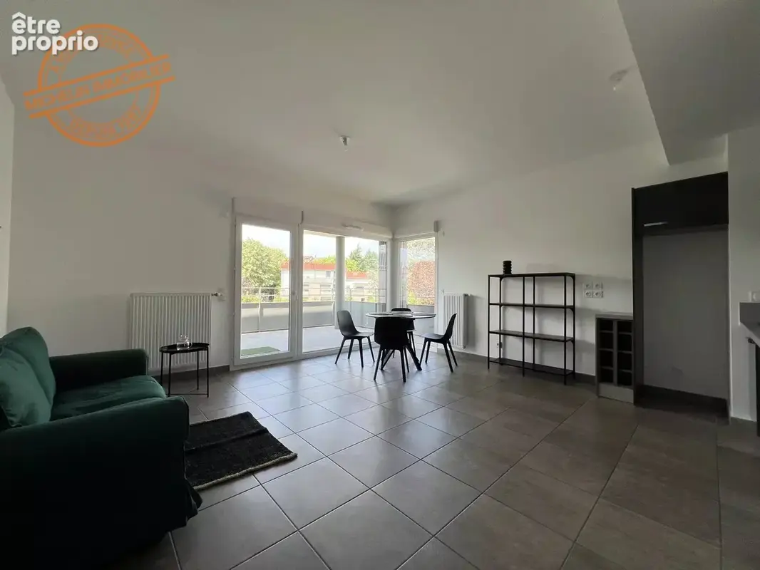 Appartement à CHAMPAGNE-AU-MONT-D'OR