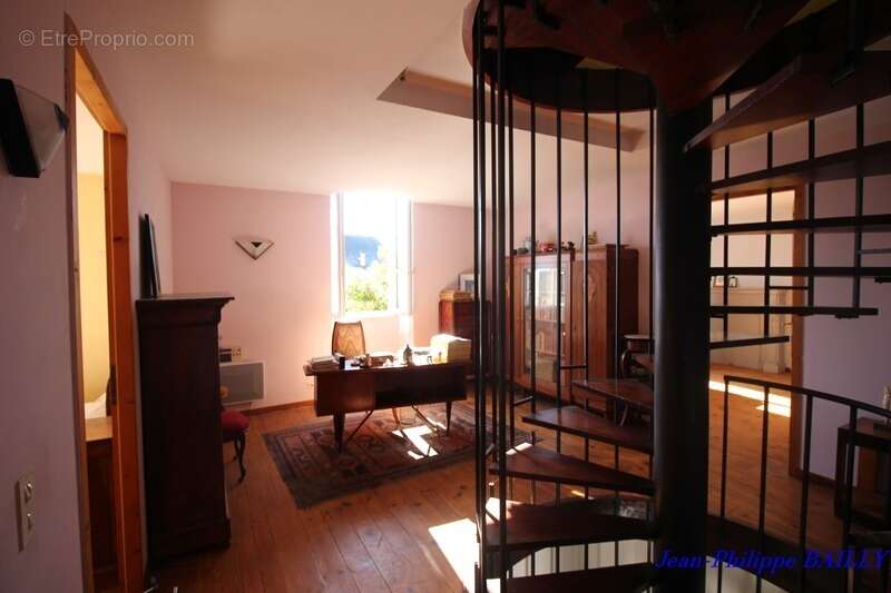 Maison à vendre 6 pièces, 200m². BENEJACQ (64) - photo 6