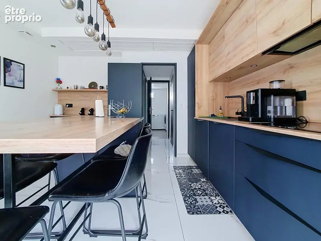Maison rénovée - 5 chambres - Véranda - Espace bureau - Grand garage - photo 9