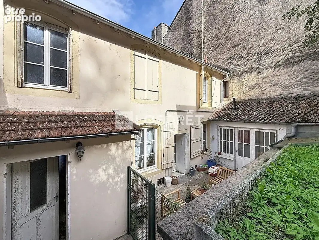 Immeuble Neufchateau 7 pièce(s) 195.1 m2 - photo 6