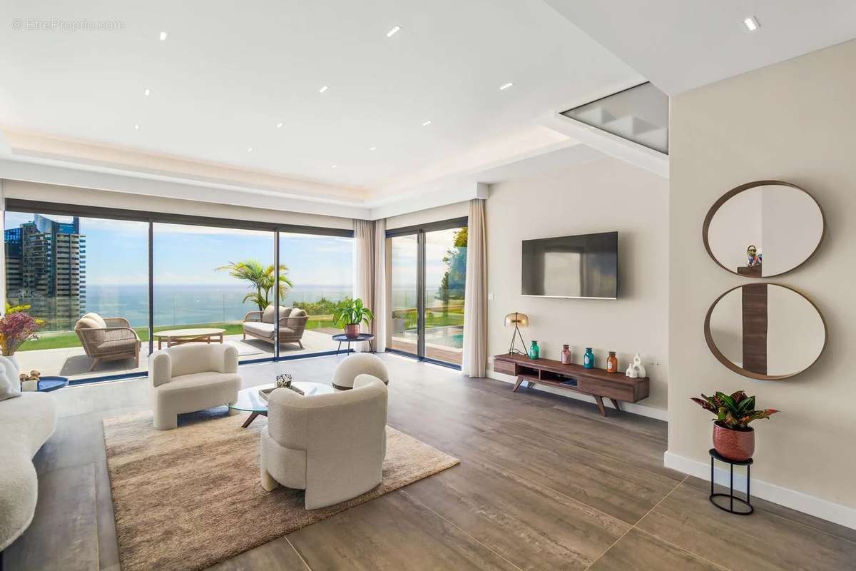 Maison à BEAUSOLEIL