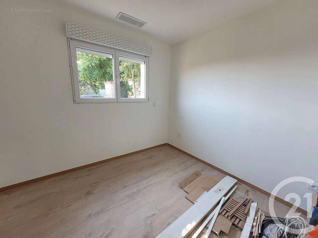 Maison 87 m² à Graulhet  - photo 9
