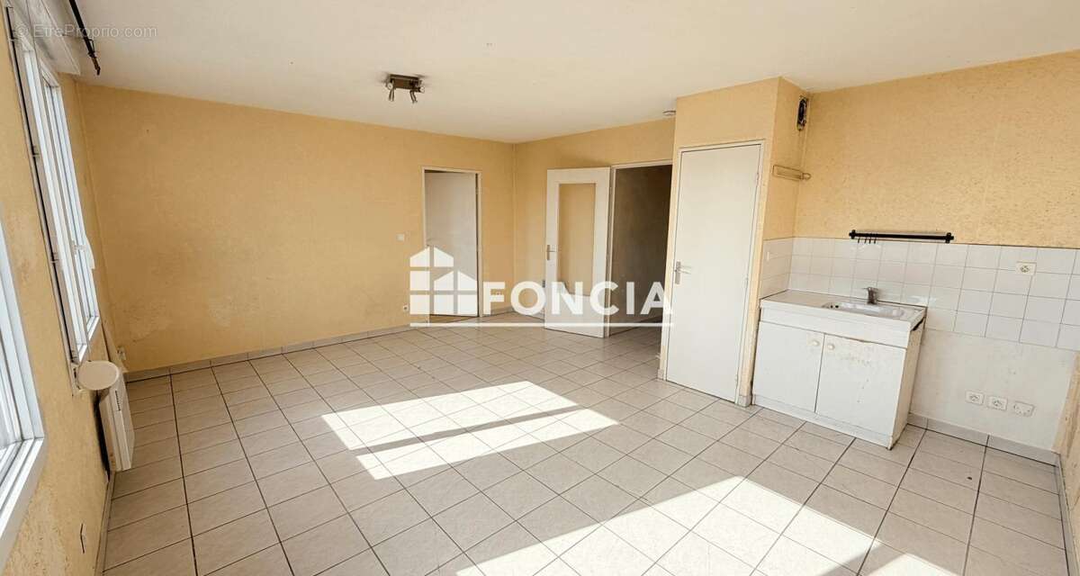 Appartement à VILLEURBANNE