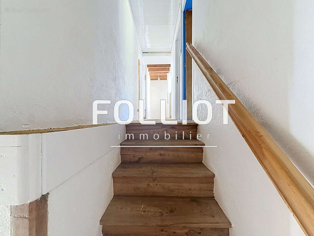 A Vendre Maison avec autonomie de plain pied à Saint-Georges de la Rivière ,entre Barneville-Carteret et Port-bail -sur-mer - photo 9