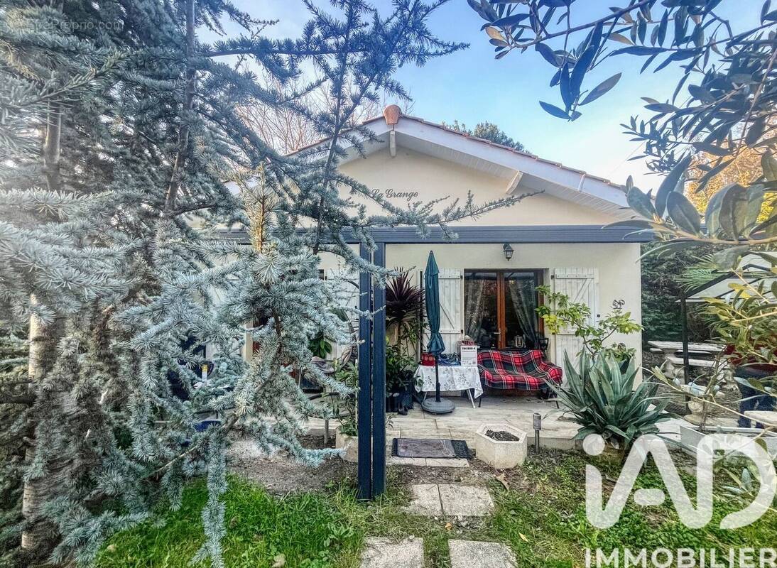 Photo 1 - Maison à LANGOIRAN