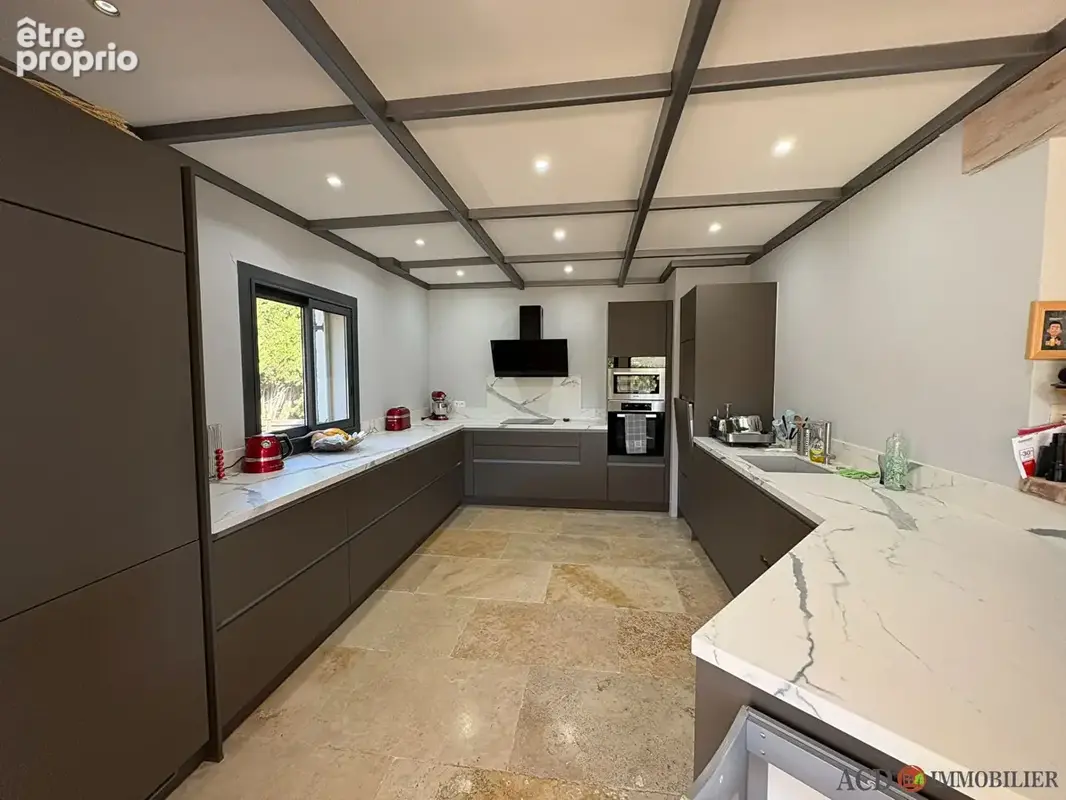 A VENDRE Maison ROGNAC - 6 pièce(s) 195.26 m² - photo 7