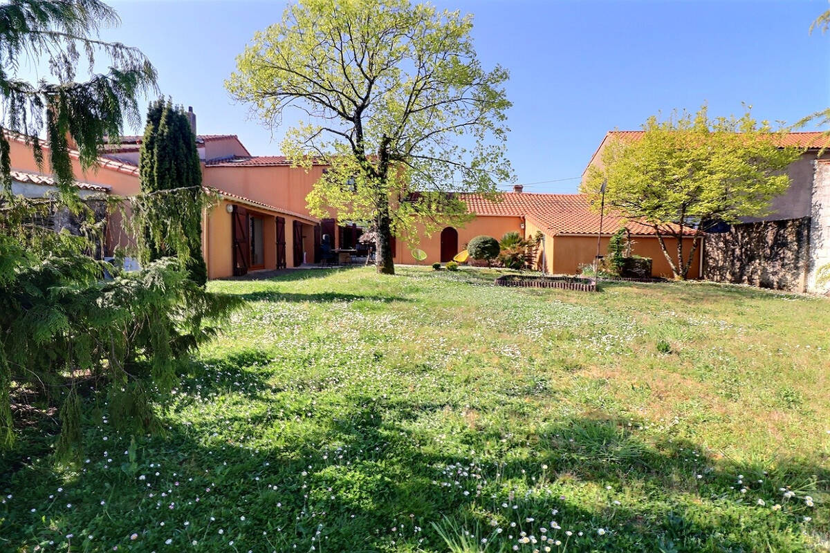 Maison à LA HAIE-FOUASSIERE