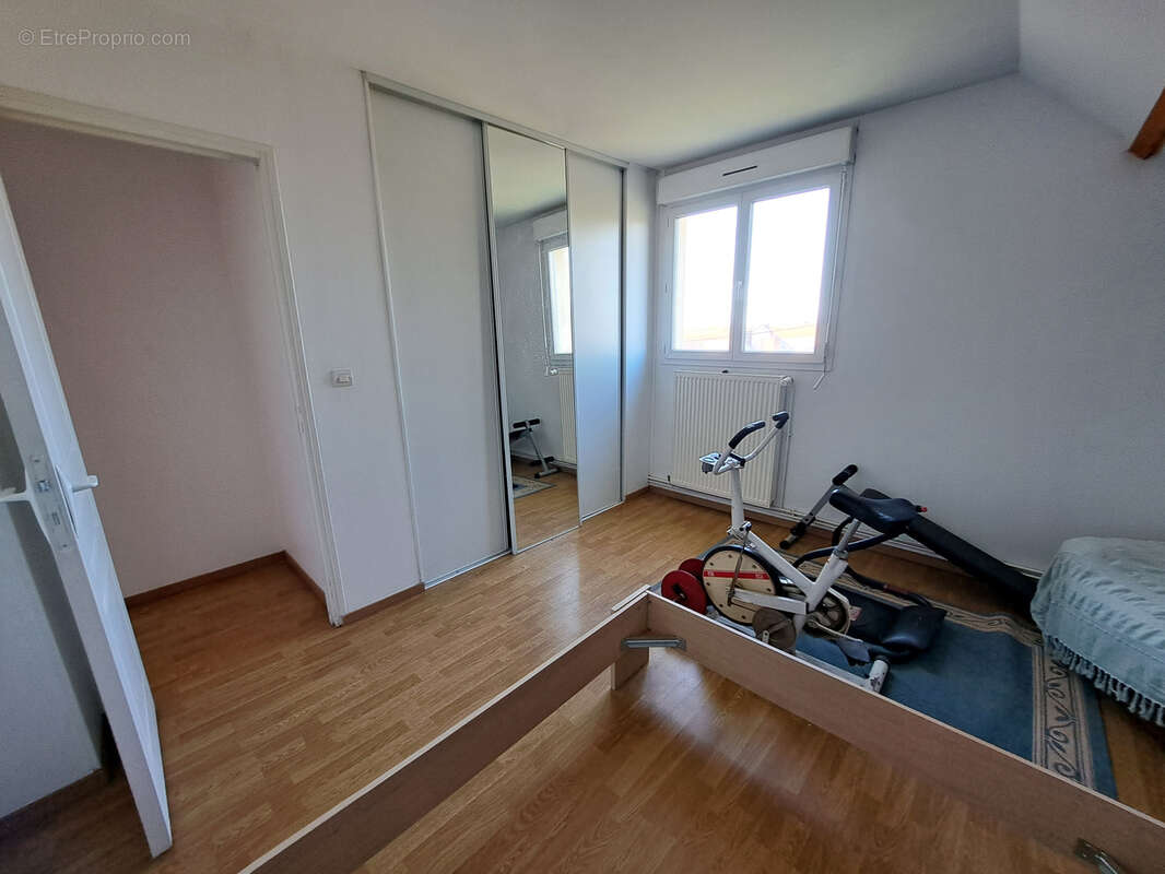 Maison à VILLEBOUGIS