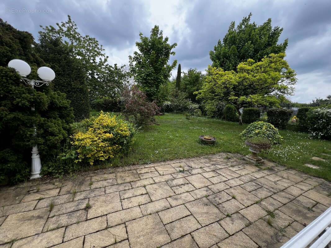 Maison à CHATELLERAULT