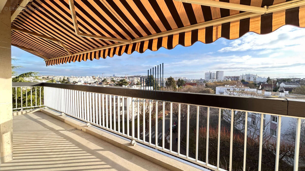 Appartement à RUEIL-MALMAISON