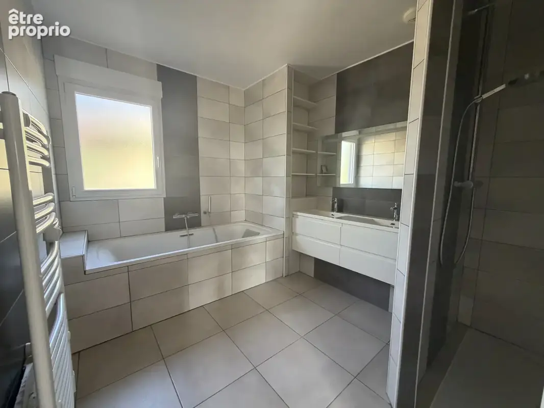 Maison familiale  a rieutort-de-randon - photo 20