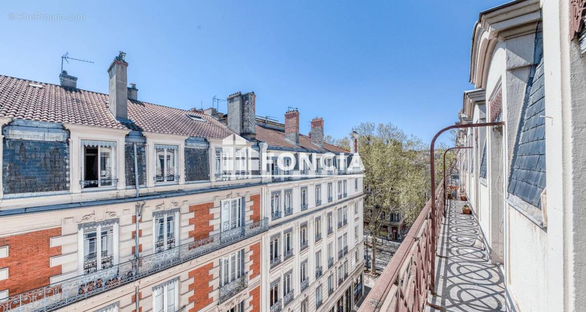 Appartement à LYON-3E
