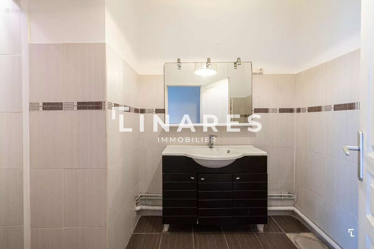 Appartement à MARSEILLE-9E