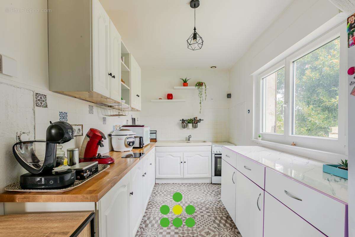 Maison à CHOISY-LA-VICTOIRE