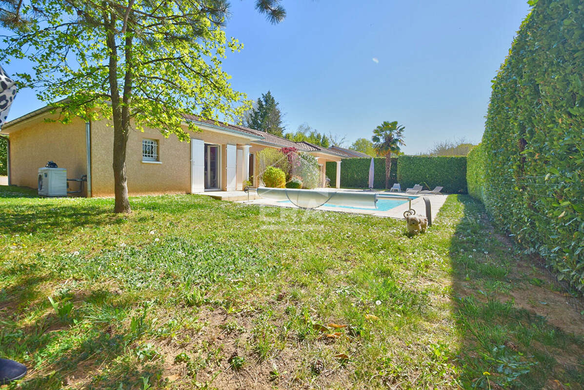 Maison à LES CHERES