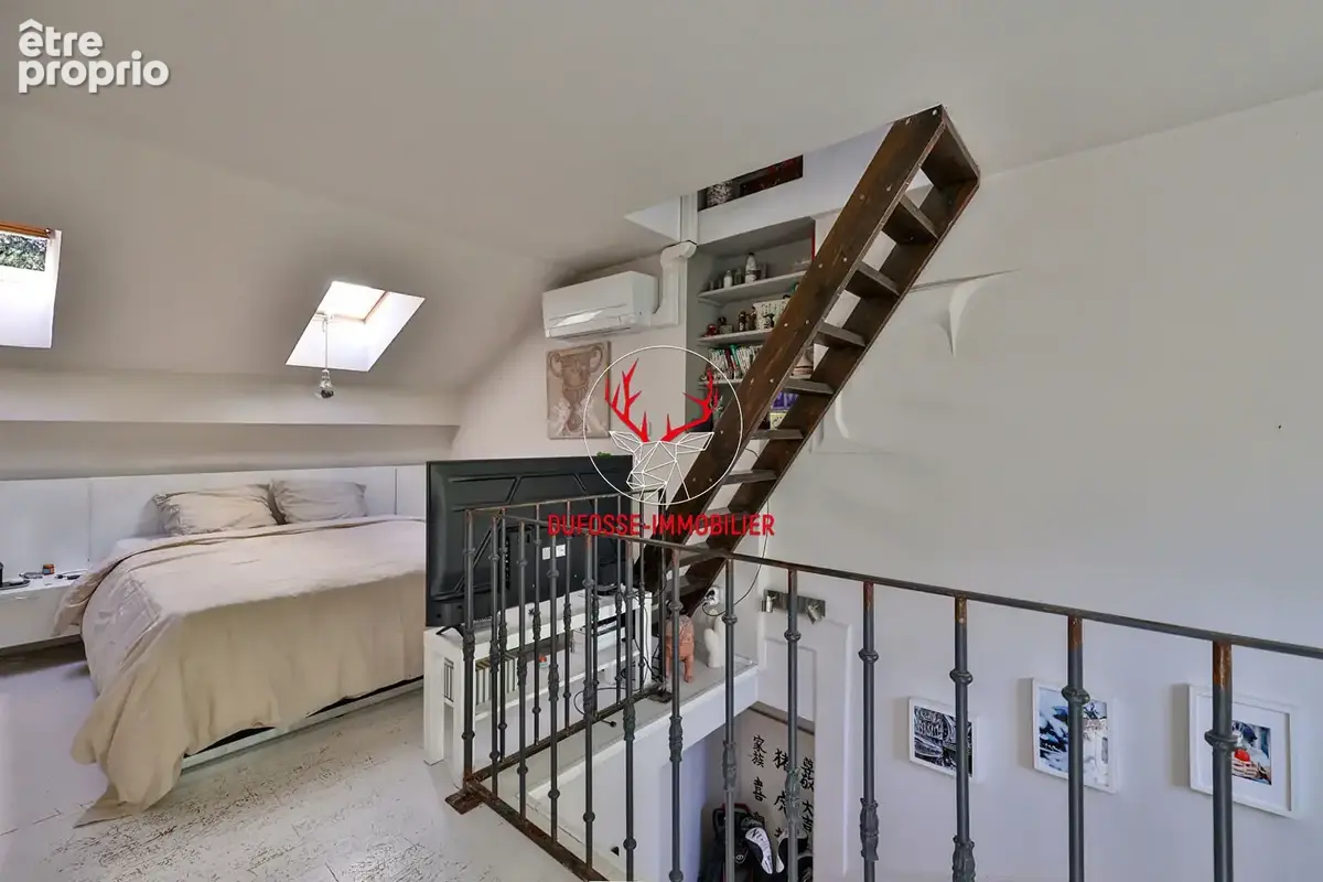 Écully hypercentre - maison de caractère de 113 m²  avec terrasse et jardin - photo 17