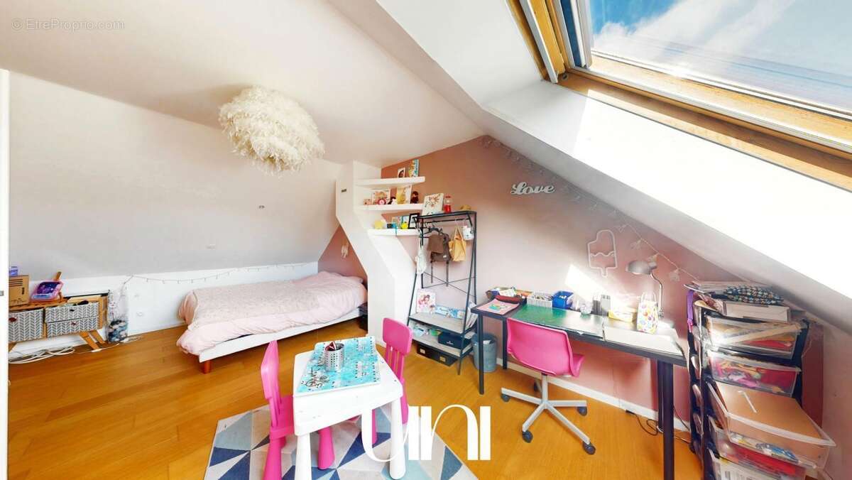 Maison à TOURVILLE-SUR-ODON