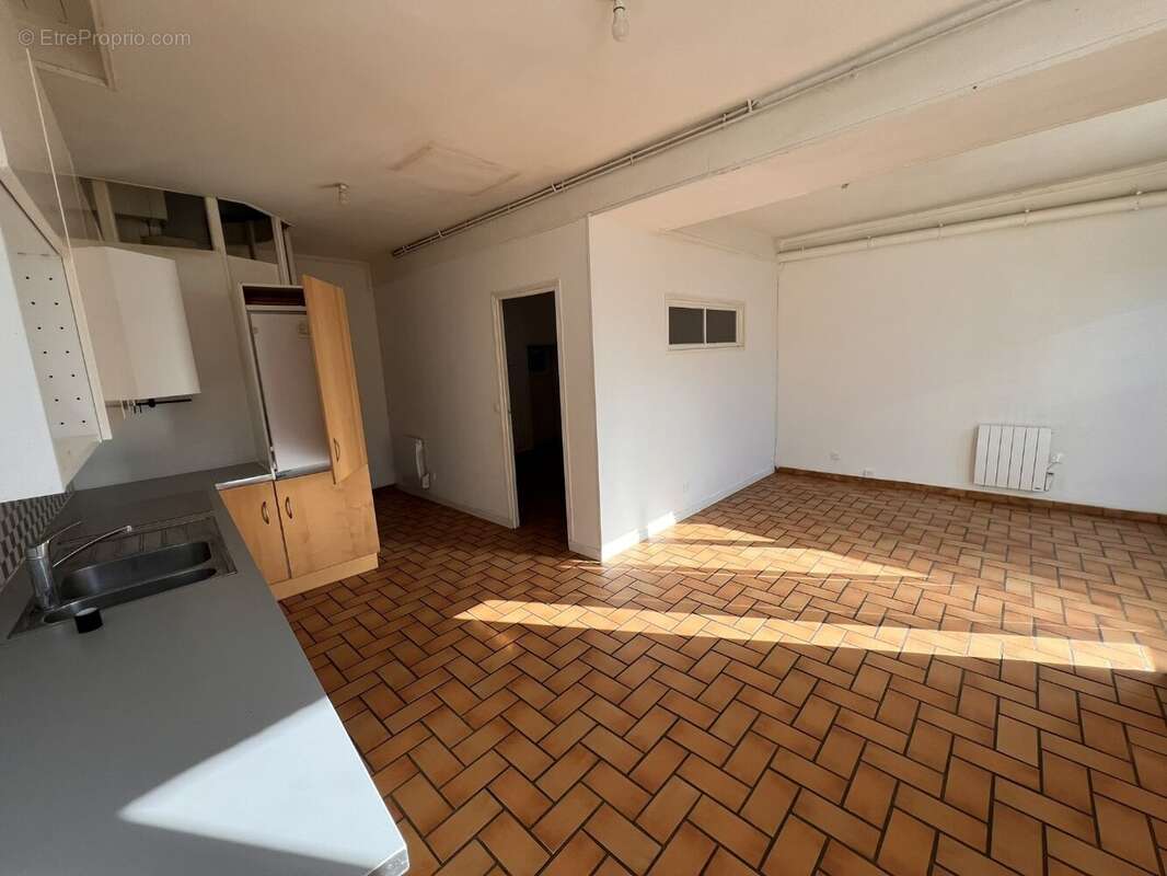 Maison à SAINT-CHERON