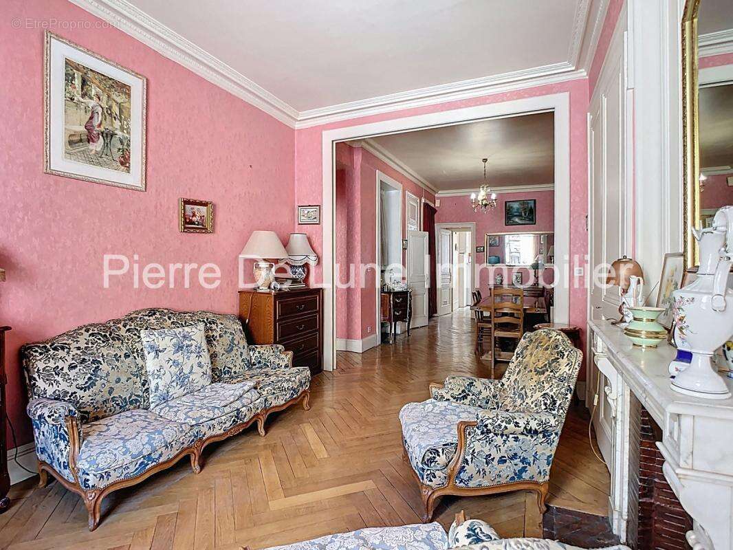 Lyon 1er – martinière  grand t2 de  69 m² – - photo 14