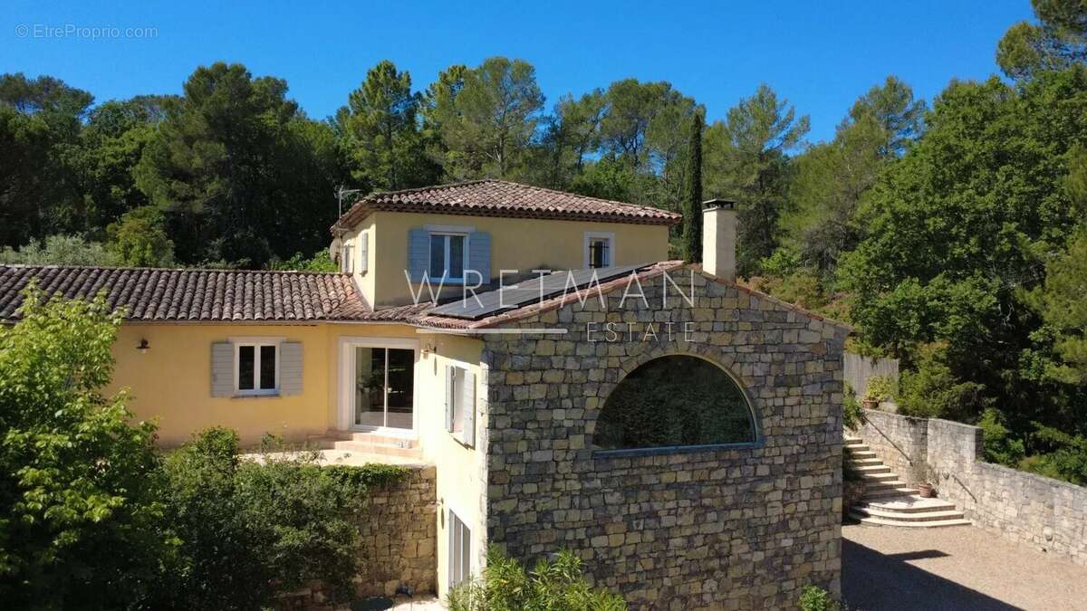 Maison à FAYENCE