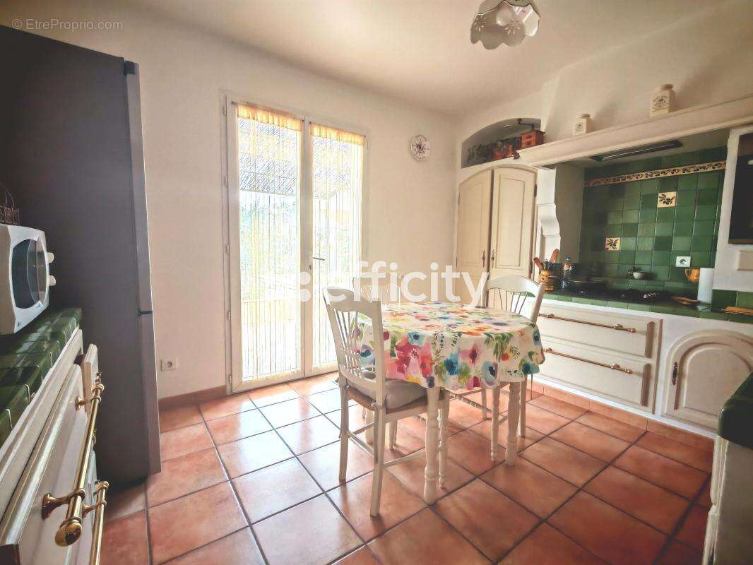 Maison à MARSEILLE-11E