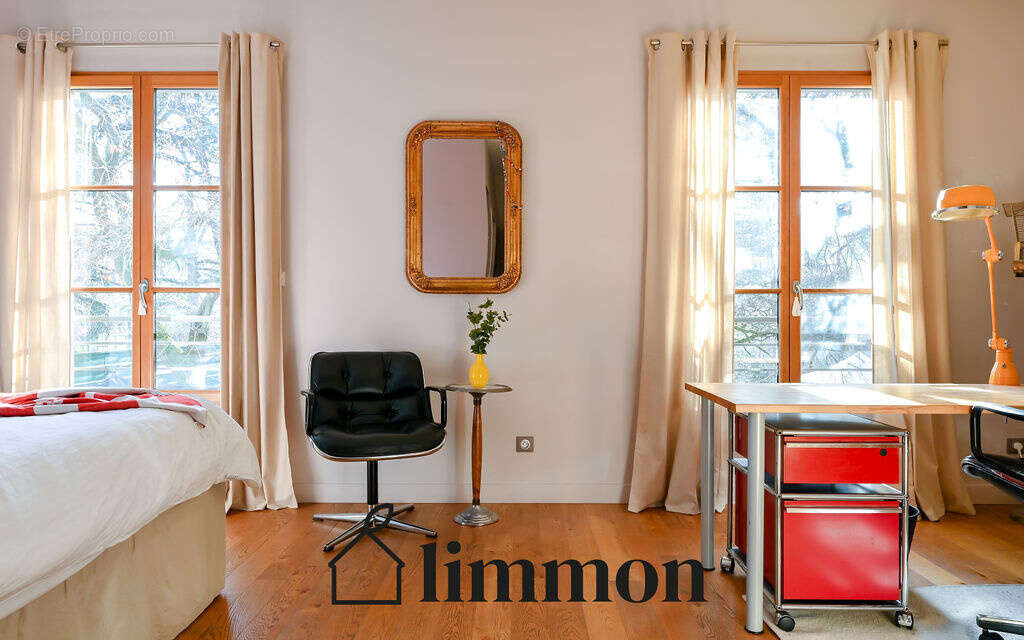 Maison à VILLEURBANNE