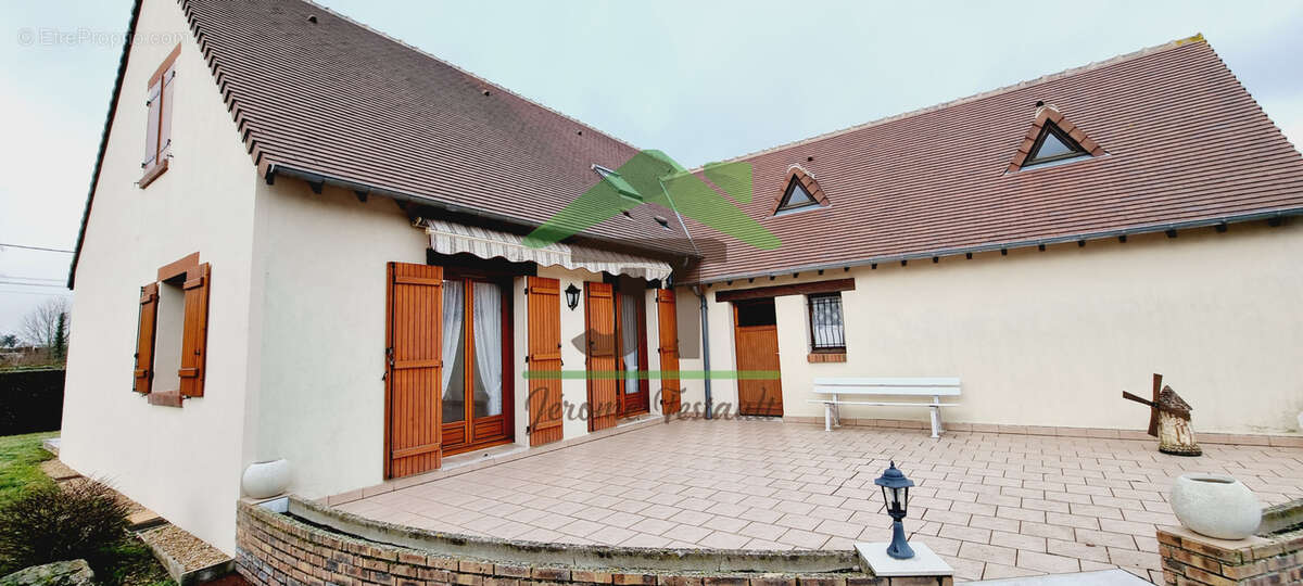 Maison à CHATEAUDUN
