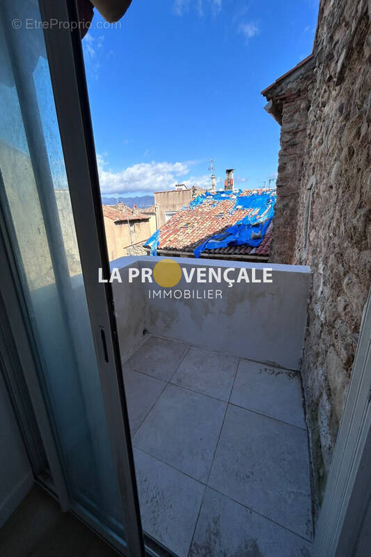 Appartement à TRETS