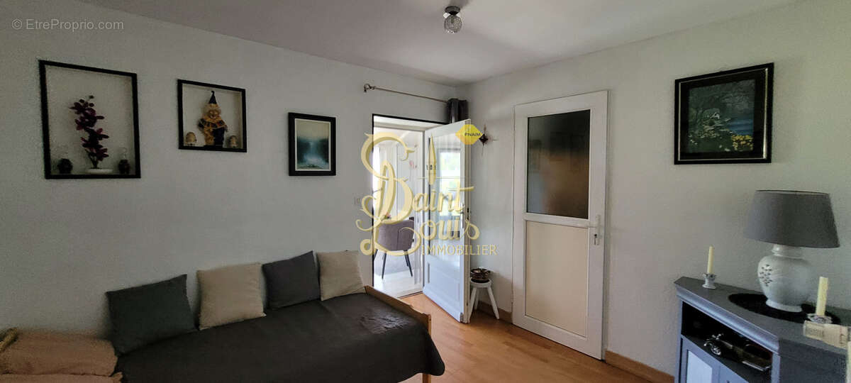 Maison à CHAMPIGNY-SUR-VEUDE