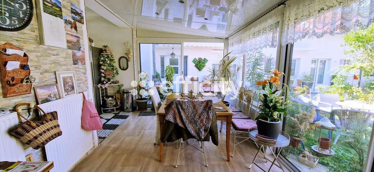 Maison à CHAMPIGNY-SUR-MARNE