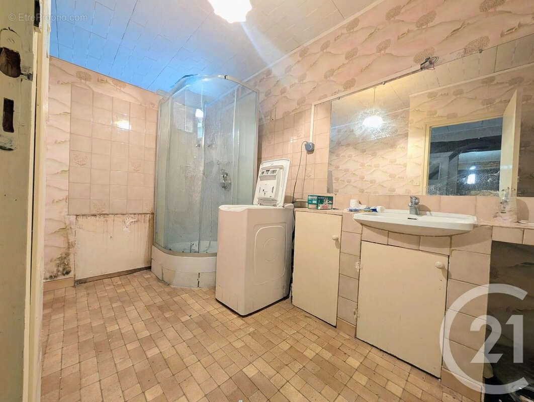 Maison à ECURY-SUR-COOLE