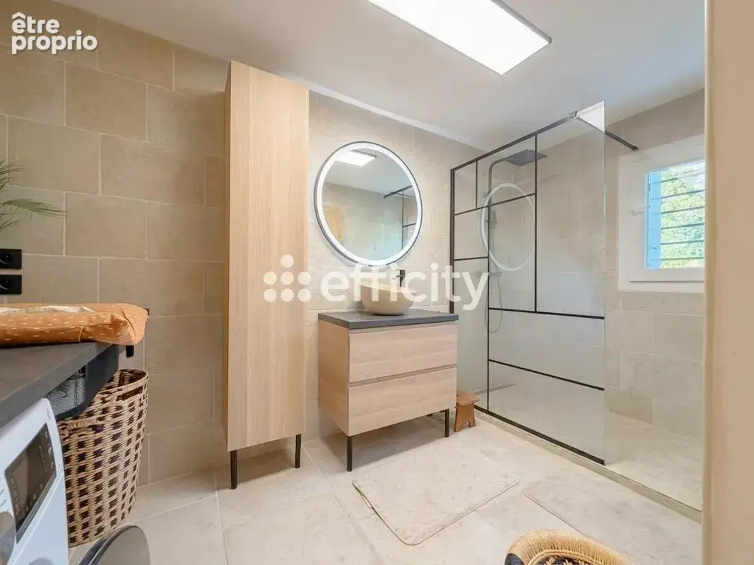 Maison 10 pièces 220 m² à vendre à Marseille-11e (13011) - photo 10
