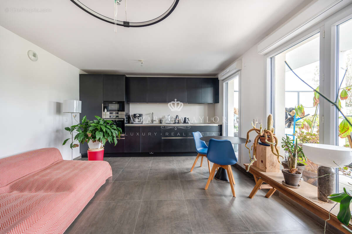 Appartement à CROISSY-SUR-SEINE