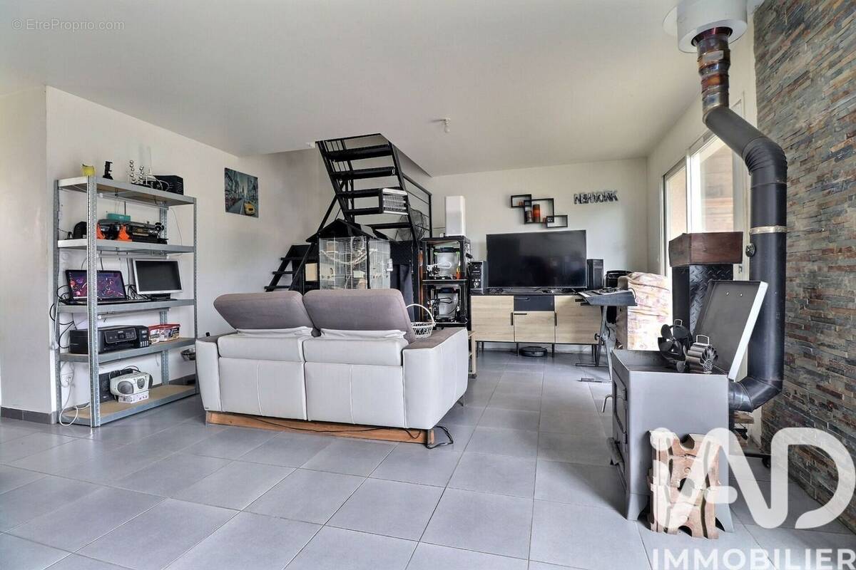 Photo 1 - Maison à PIA