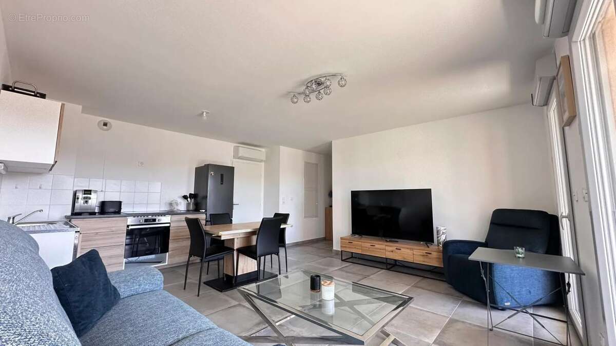 Appartement à BORMES-LES-MIMOSAS